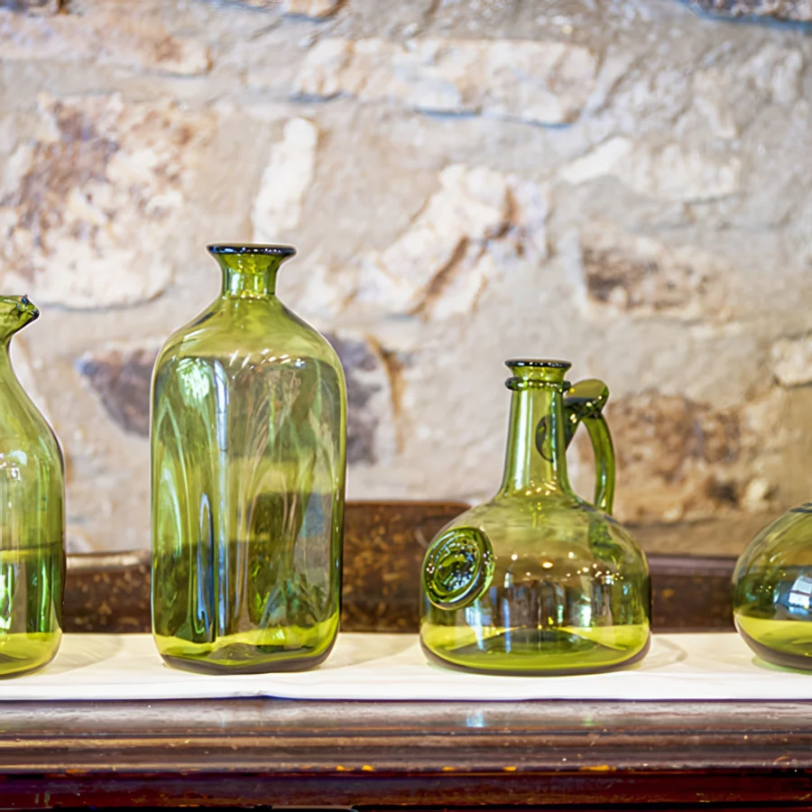 Green Wine Decanter - Image 2