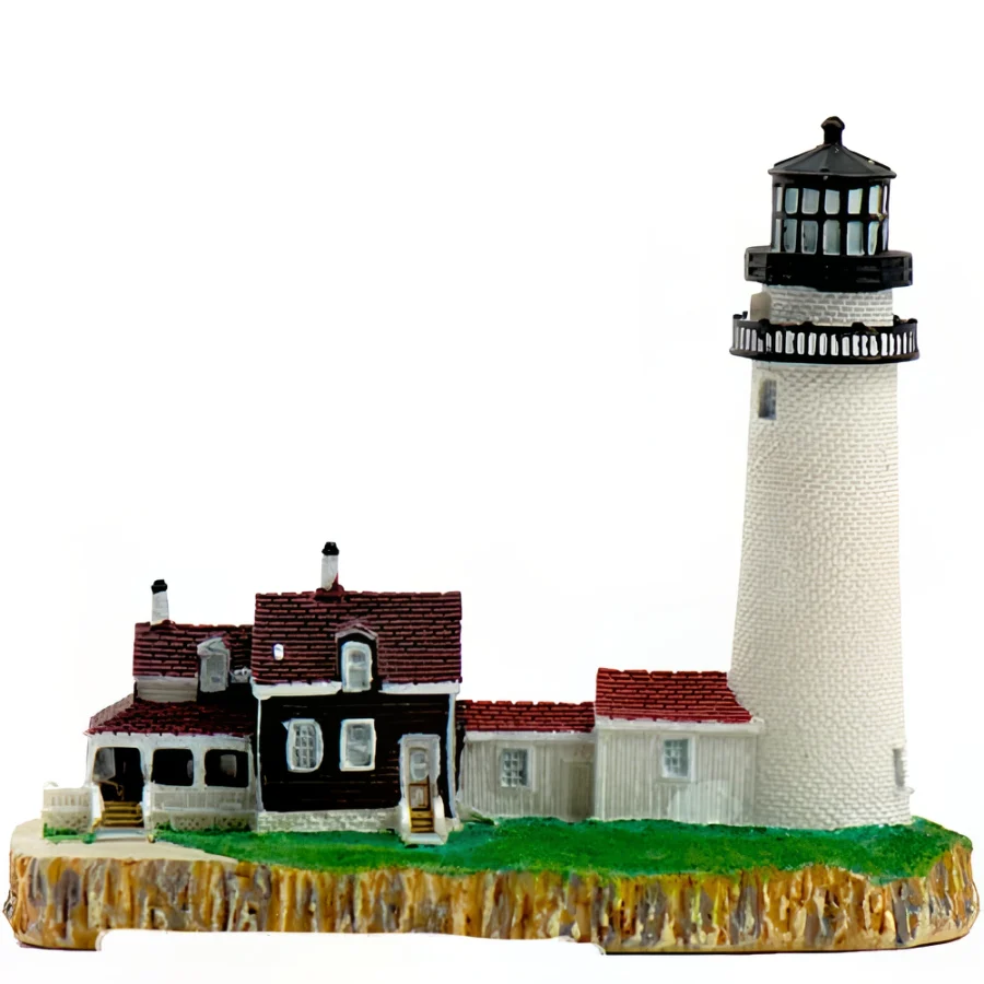 Highland Lighthouse Sculpture - Image 2